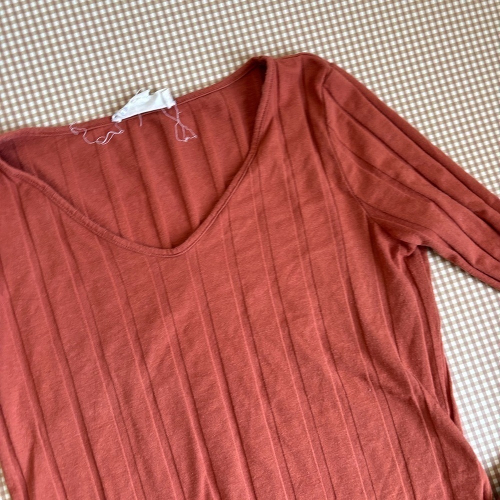 Pink Republic long sleeve basic top. Size Small - Picture 2 of 12